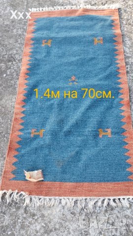 Ръчно тъкана Иранска вълнена пътека.