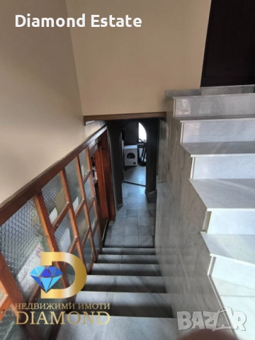 Триетажна къща в град Харманли, снимка 17 - Къщи - 53369687