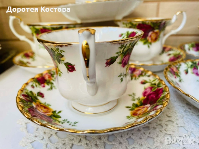 ROYAL ALBERT красив двоен сет от костен порцелан от Англия, снимка 5 - Антикварни и старинни предмети - 52957760