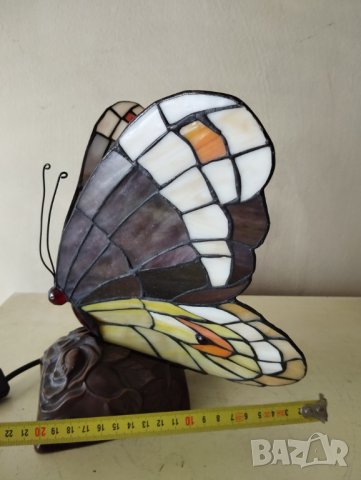Настолна лампа тифани-пеперуда,, снимка 3 - Настолни игри - 43184283