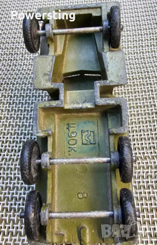 Руска съветска винтидж играчка военен камион  Краз, снимка 8 - Колекции - 49938100