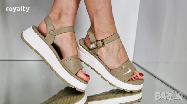 Nike дамски сандали , снимка 2 - Сандали - 51229492