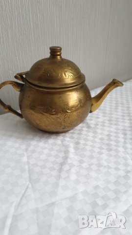 Малък бронзов чайник, снимка 4 - Антикварни и старинни предмети - 43203492