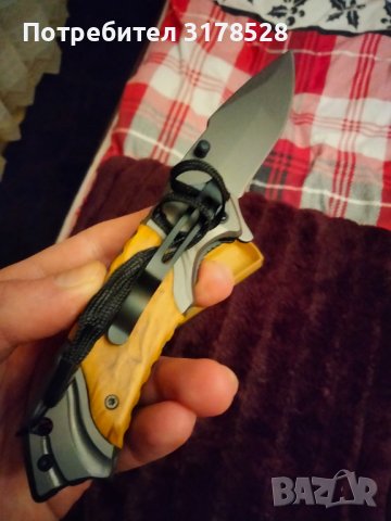 Сгъваем автоматичен нож с дървени чирени, снимка 8 - Ножове - 39608523