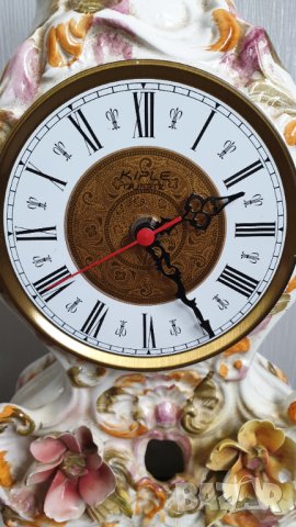 Голям порцеланов кварцов часовник, снимка 4 - Антикварни и старинни предмети - 43526890