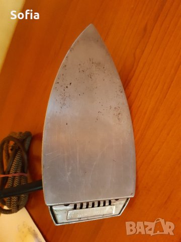 Колекции Ютии/мини Българска и СССР "Электроутюг "Элис"-104" / 80-90те, снимка 10 - Антикварни и старинни предмети - 32813926