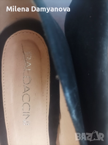 Елегантни дамски обувки от черен естествен велур 