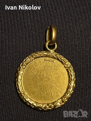 Рядък любовен медальон Арт Деко злато 750 с диаманти!!!, снимка 2 - Колиета, медальони, синджири - 51938578