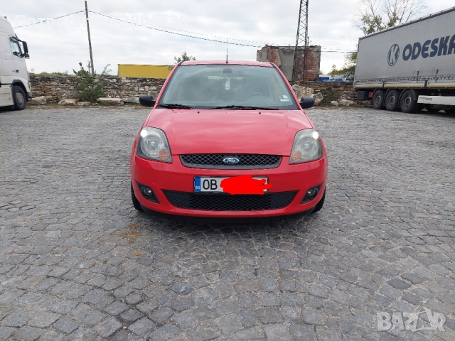 форд фиеста , снимка 4 - Автомобили и джипове - 52042568