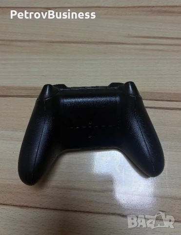 Безжичен контролер Microsoft - Black (Xbox One/Series S/X), снимка 4 - Аксесоари - 51184022