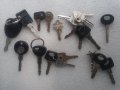 Колекция стари авто ключове 20бр, снимка 1