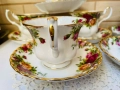 ROYAL ALBERT красив двоен сет от костен порцелан от Англия, снимка 5