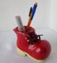 Керамични обувки пепелник моливник, обувка, снимка 1 - Декорация за дома - 28974925