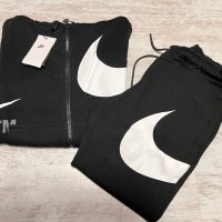 Нов мъжки екип Nike, снимка 1 - Спортни дрехи, екипи - 42660203