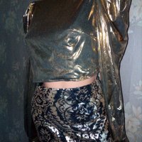 Pimkie- М- Къса пола от трико с пайети в златисто и черно, снимка 3 - Поли - 33491716