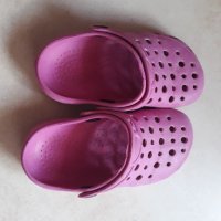 Чехли, снимка 2 - Детски сандали и чехли - 33461927