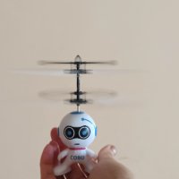 Летящо роботче COBO flying robot-26лв, снимка 4 - Влакчета, самолети, хеликоптери - 33348454