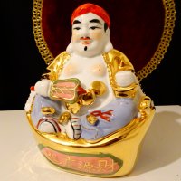 Китайска порцеланова фигура Буда,злато,фън-шуй. , снимка 13 - Статуетки - 38492158