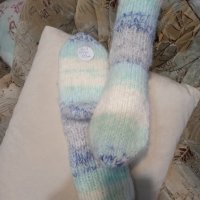 Ръчно плетени дамски чорапи размер 39, снимка 2 - Дамски чорапи - 39399735