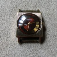 дамски часовник корнавин, снимка 1 - Антикварни и старинни предмети - 38396932