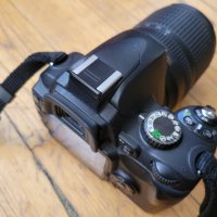 Фотоапарат Nikon D60 с обектив Nikkor 18-105 3.5-5.6, снимка 6 - Фотоапарати - 44052383