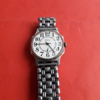 Стар ръчен механичен часовник , снимка 4 - Антикварни и старинни предмети - 26215882