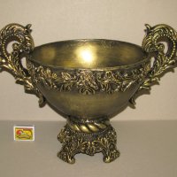 Декоративна барокова ваза купа с дръжки, полирезин имитация на бронз, отлична, снимка 1 - Декорация за дома - 44099312