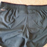 Оригинален Спортен панталон / Шорти Nike 'Tempo Luxe', снимка 3 - Къси панталони и бермуди - 32354977
