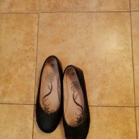 Красиви нови обувки , снимка 2 - Дамски ежедневни обувки - 38600974