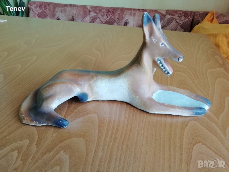 Керамична фигура на чакал, снимка 1