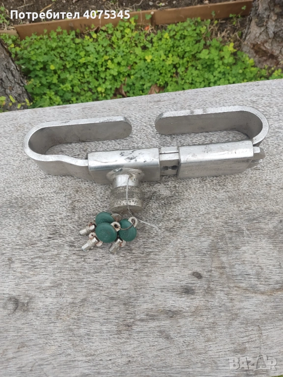 Скоба за заключване на вратите на хладилно полуремарке , снимка 1