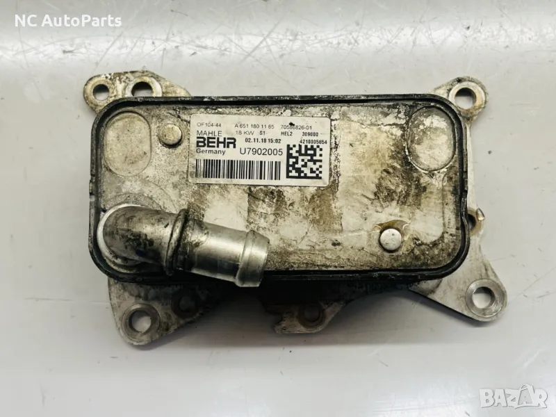 Маслен охладител за MERCEDES 2.1 дизел Мерцедес Спринтер B907 A6511801165 2018, снимка 1