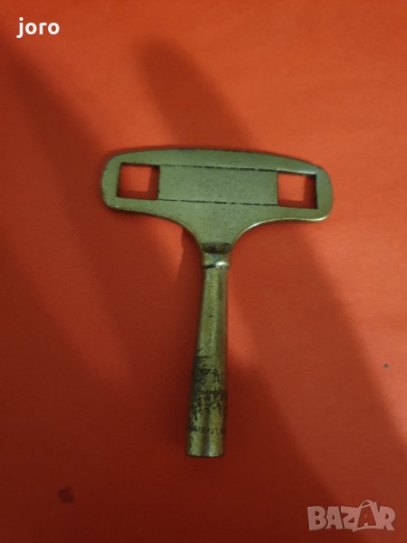 ключ за стенен часовник, снимка 1