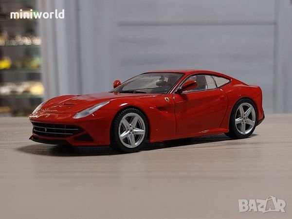 Ferrari F12 Berlinetta 2012 - мащаб 1:43 на IXO/Altaya моделът е нов в кутия, снимка 1