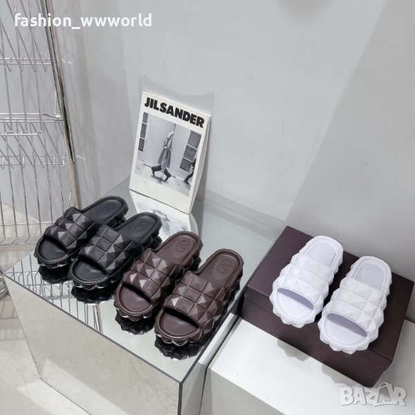 Унисекс джапанки VALENTINO (35-45) - реплика, снимка 1