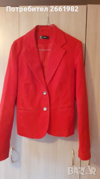 Разкошно червено кадифено сако, снимка 1