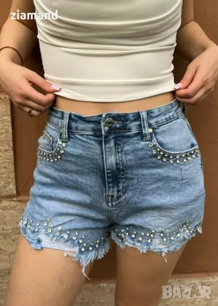 Къс дънков панталон с камъни, снимка 1