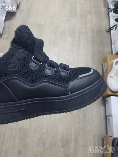 Обувки, снимка 1