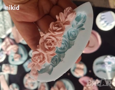 3 рози розички в редица с листа силиконов молд форма фондан шоколад гипс, снимка 1