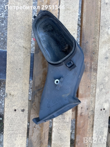 Въздуховод Тръба въздух BMW E65 8379955, снимка 1