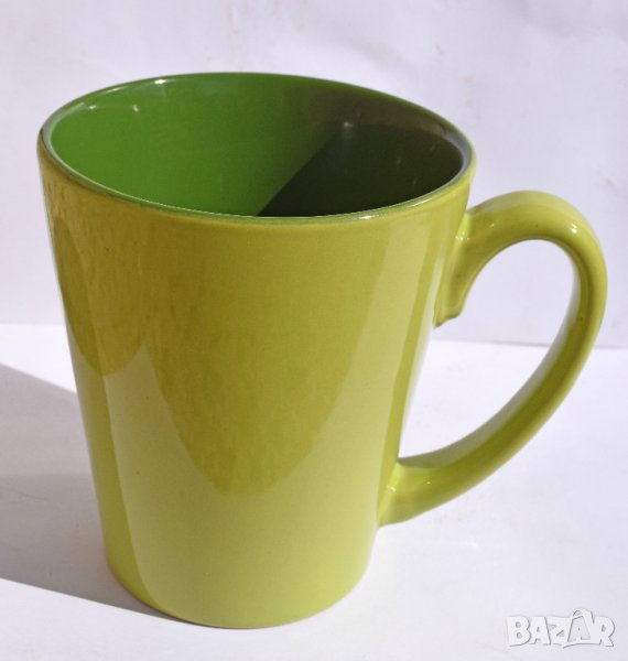 Зелена порцеланова чаша, снимка 1