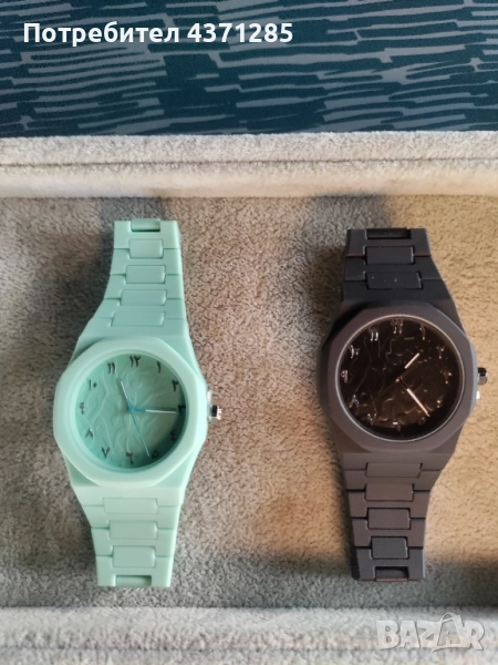 часовник с арабски цифри(кварцов), снимка 1