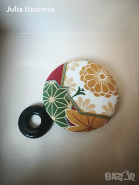 Традиционно японско огледалце за кимоно, снимка 1