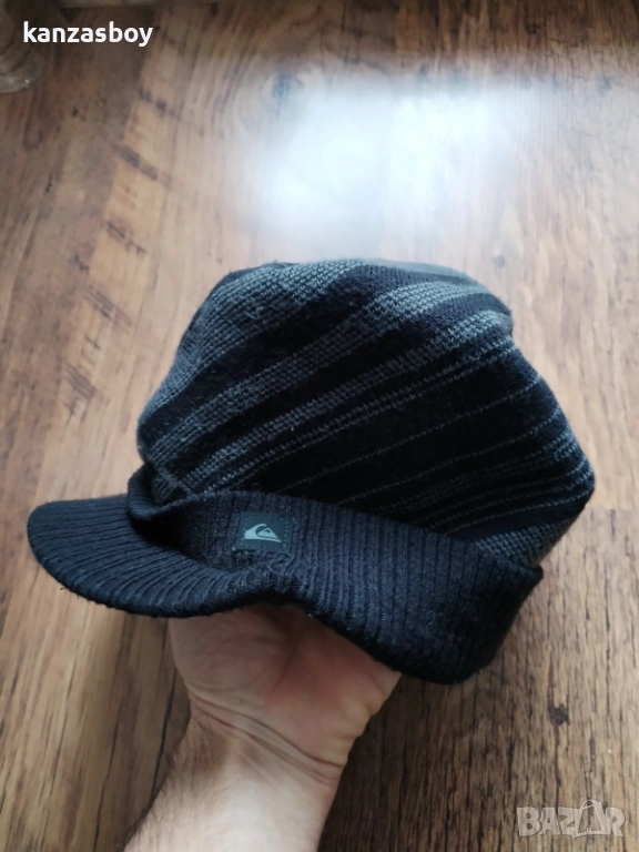quiksilver - страхотна зимна шапка , снимка 1