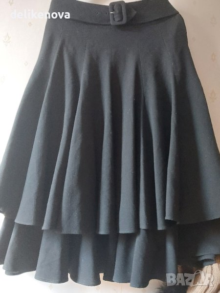 ARMANI Collizioni. Italy 🇮🇹 Original. Size M Страхотна пола, снимка 1