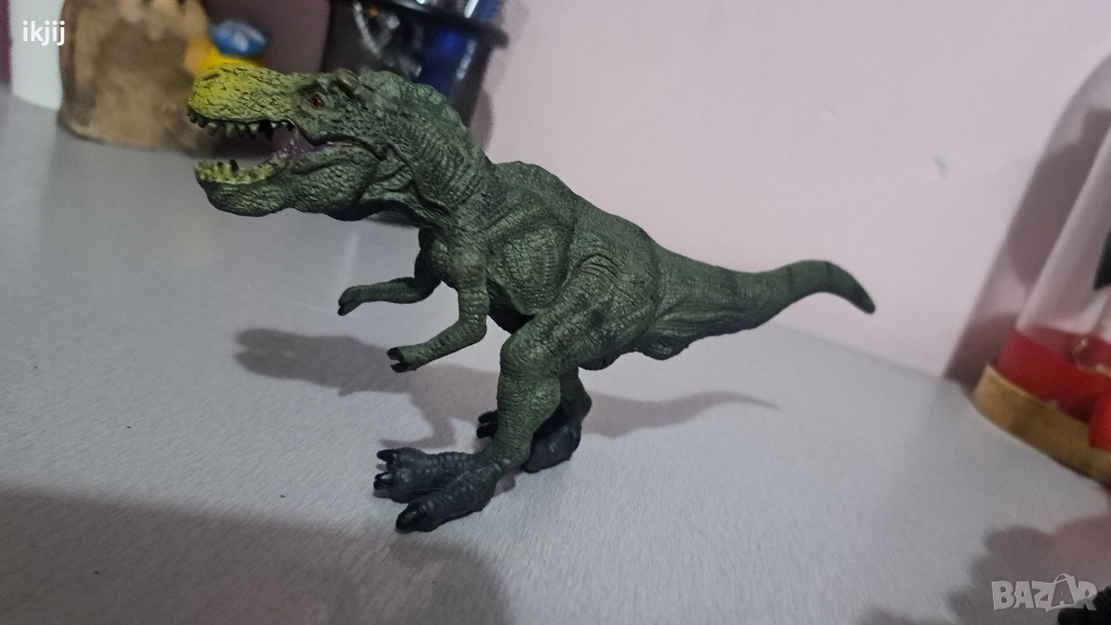 Продавам Играчки Динозавър, снимка 1