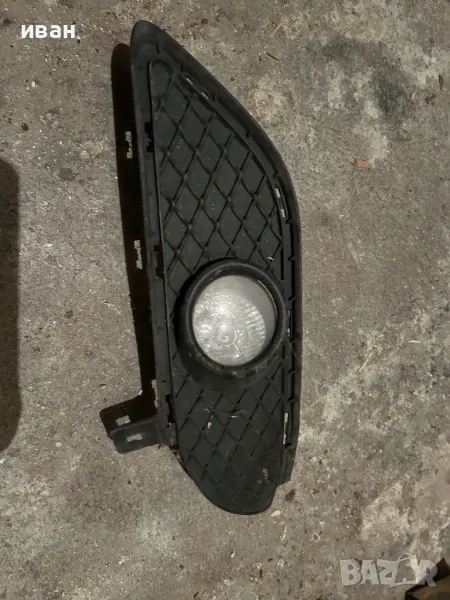 Халоген за Мерцедес в180 2013година, снимка 1