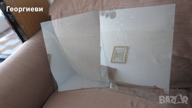 Стъкла за витрина с орнамент- 2 броя, снимка 2 - Секции и витрини - 37621619