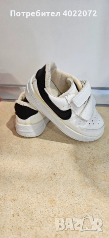 Маратонки nike