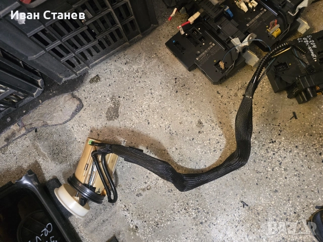 помпа в резервоара mercedes 2.2 150к.с w203, снимка 4 - Части - 53137791
